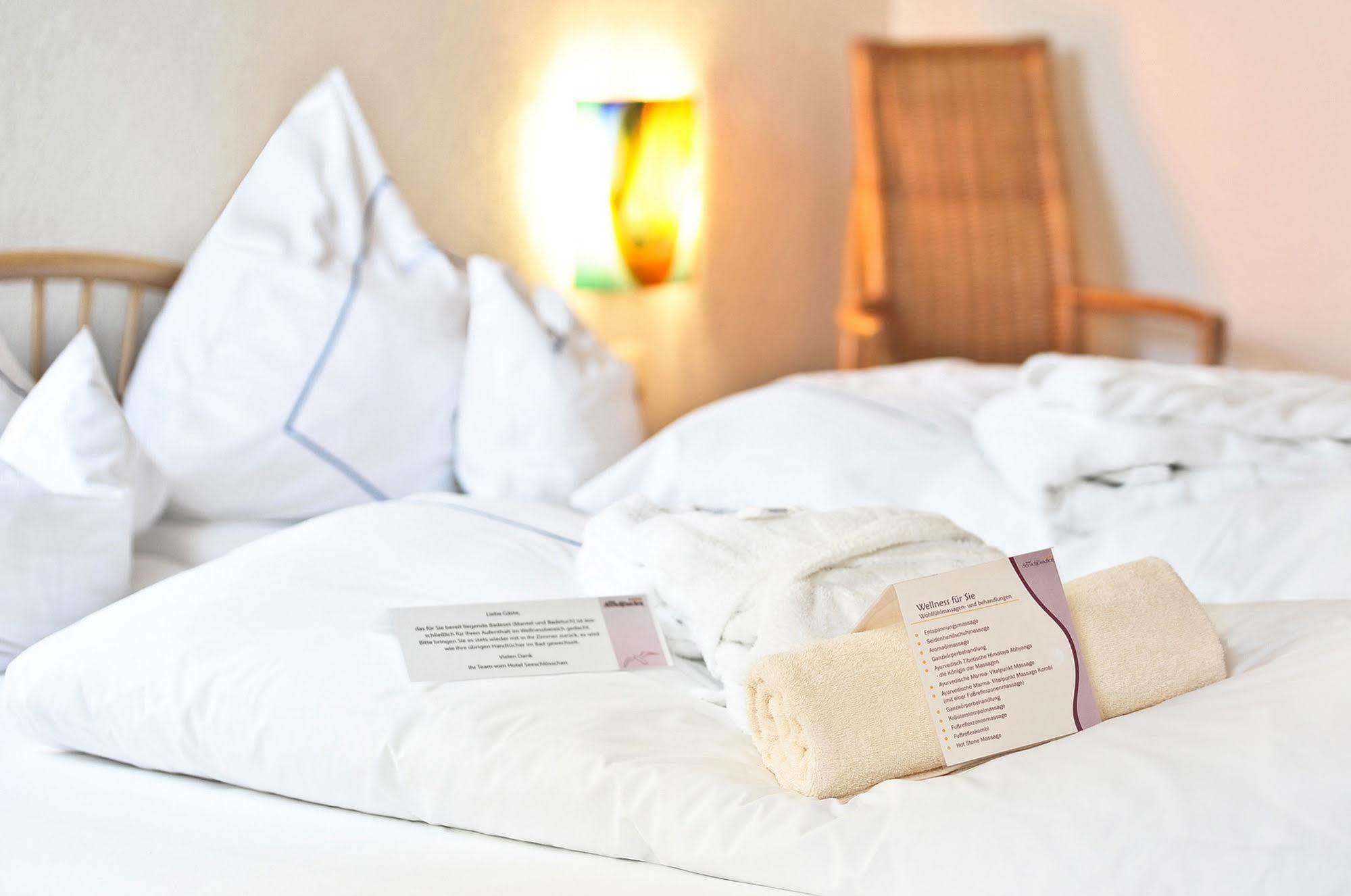 Hotel Seeschloesschen Hohwacht  Kültér fotó
