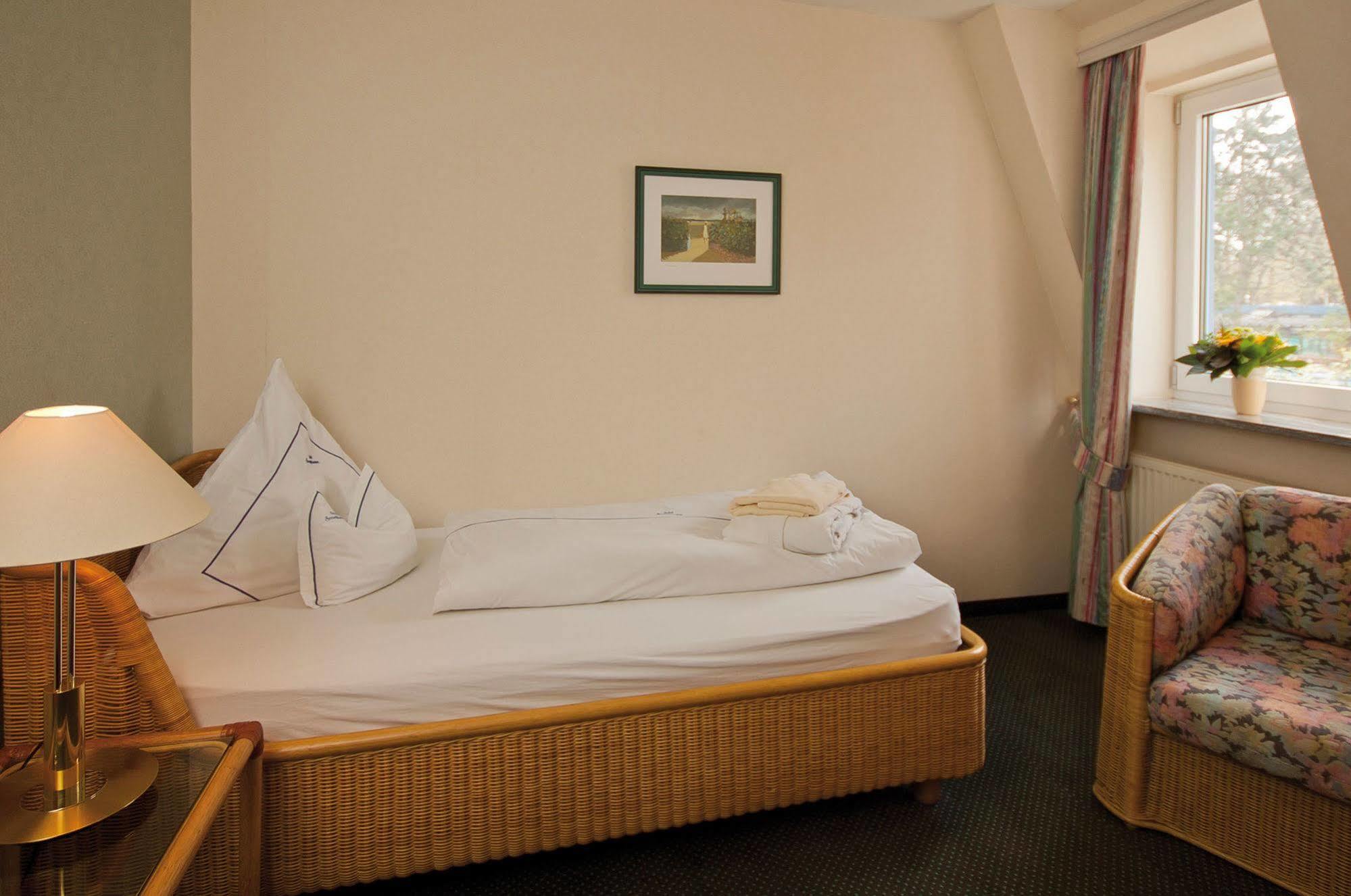 Hotel Seeschloesschen Hohwacht  Kültér fotó