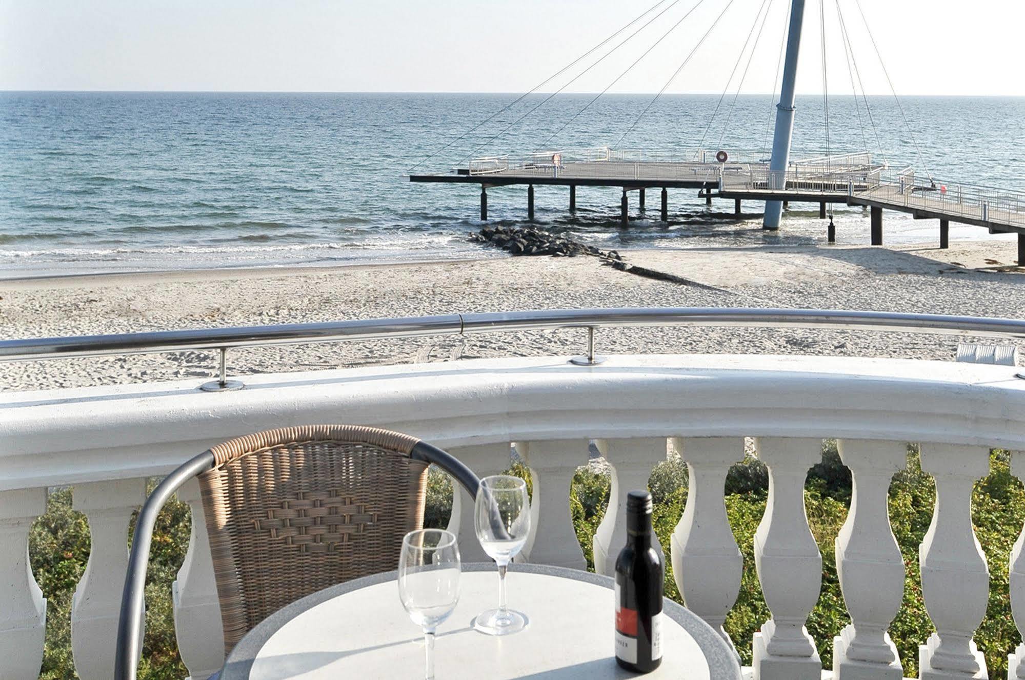 Hotel Seeschloesschen Hohwacht  Kültér fotó