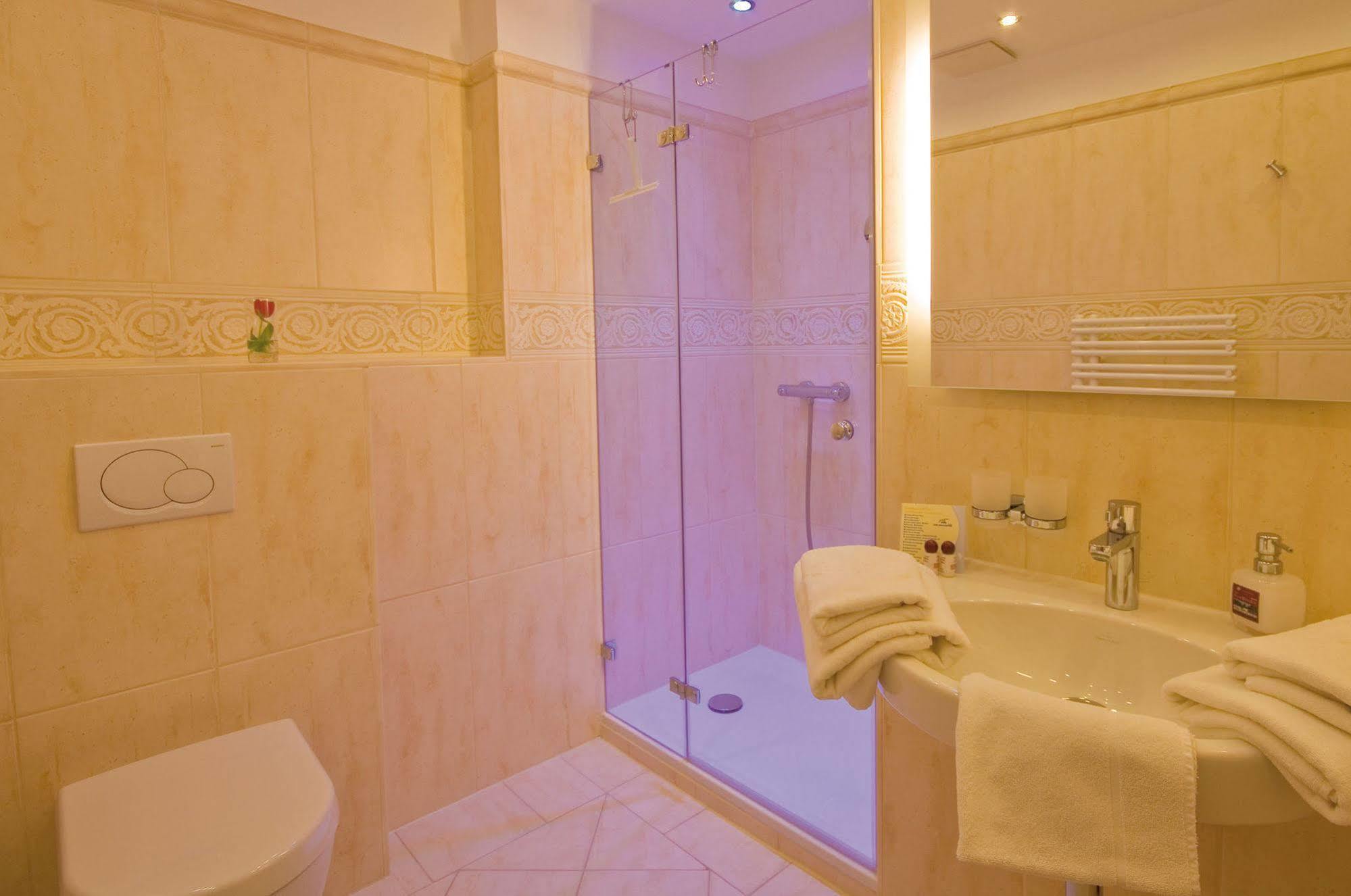 Hotel Seeschloesschen Hohwacht  Kültér fotó